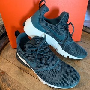 Nike Presto Fly SE